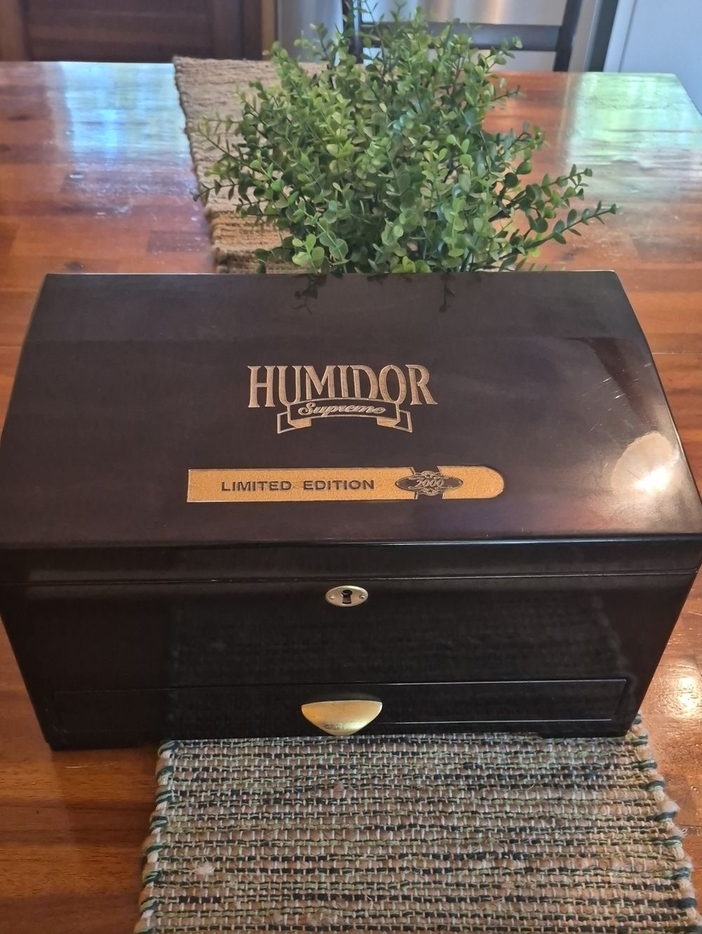 Supreme Humidor Box in Dark Brown with Gold Accents Limited Edition From 2000